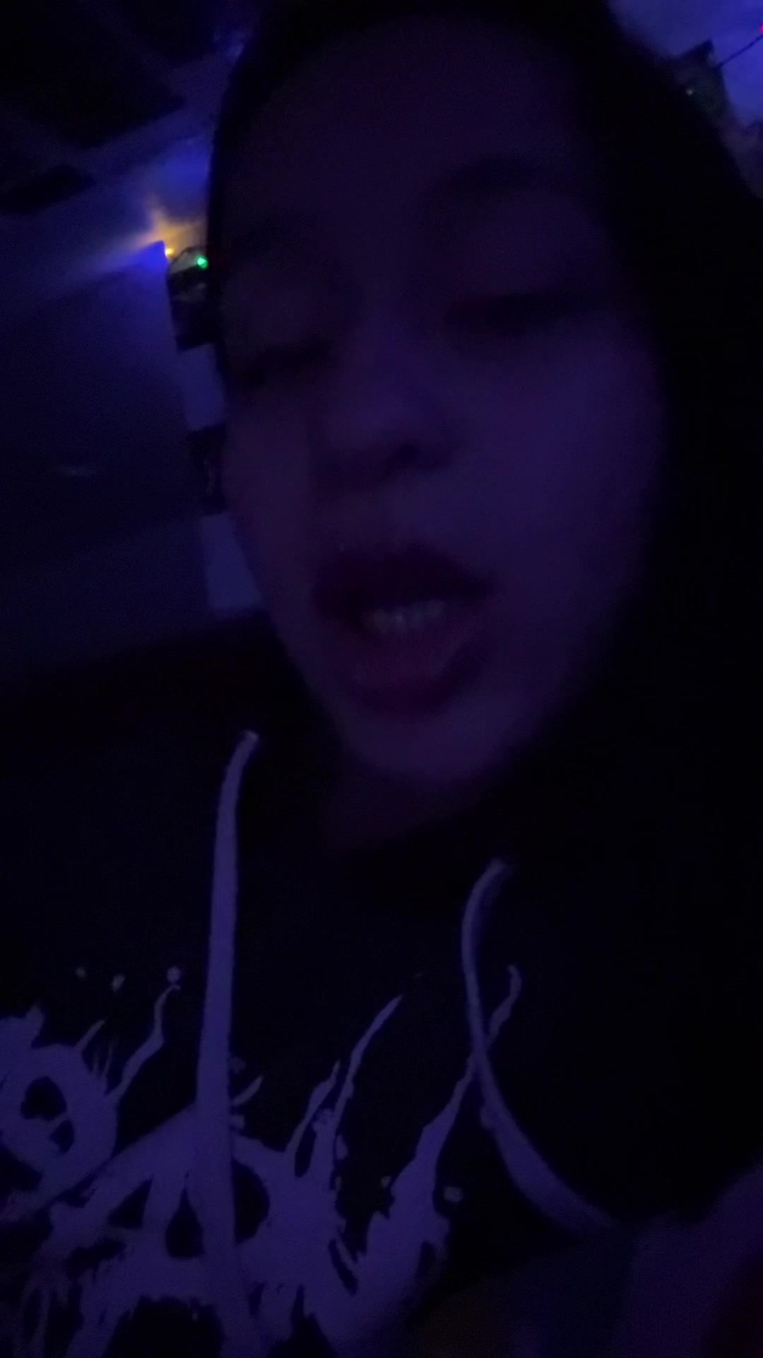 @ava<3