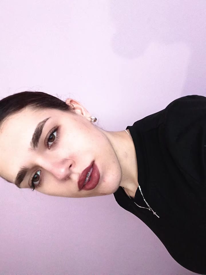 @Анђела Лазовић <3