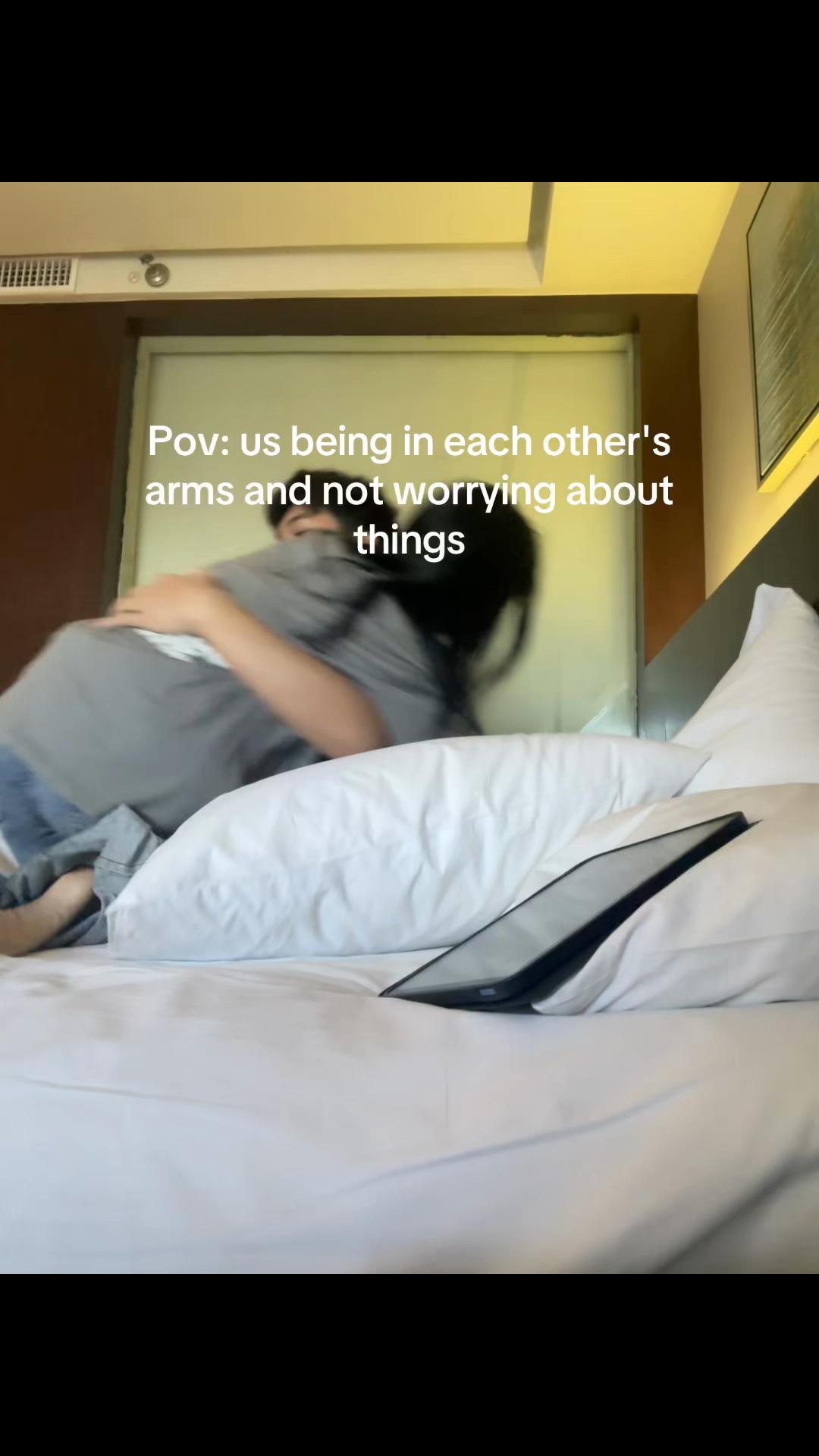 @YORU