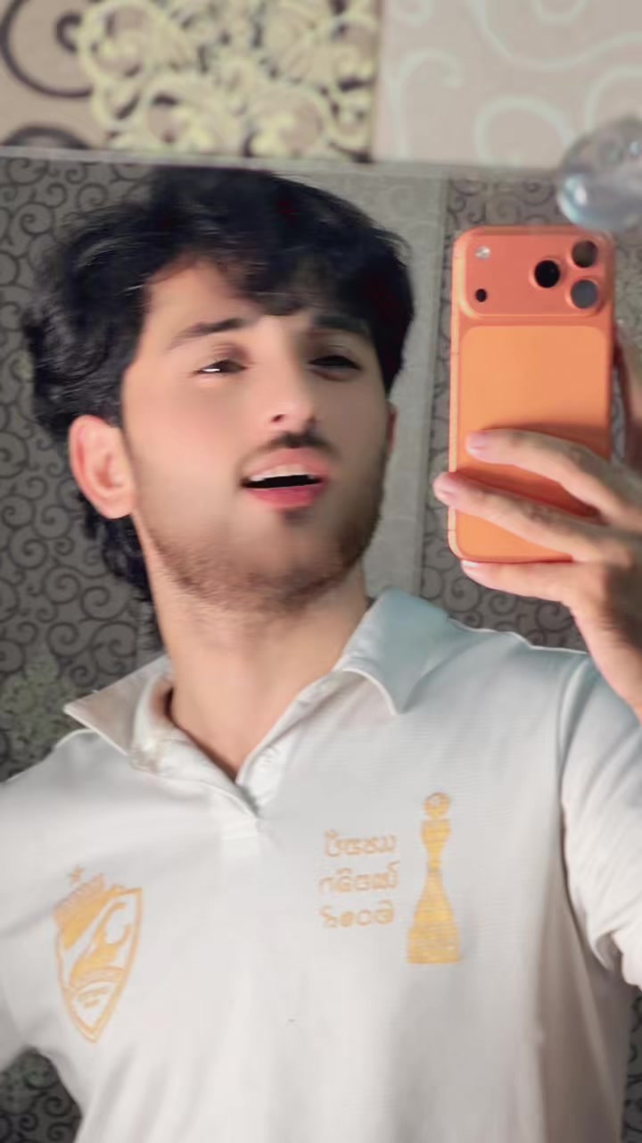 @kashif_zayan25