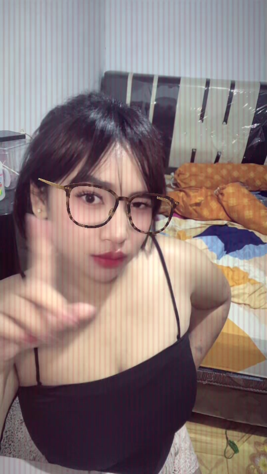 @julia frinella sari