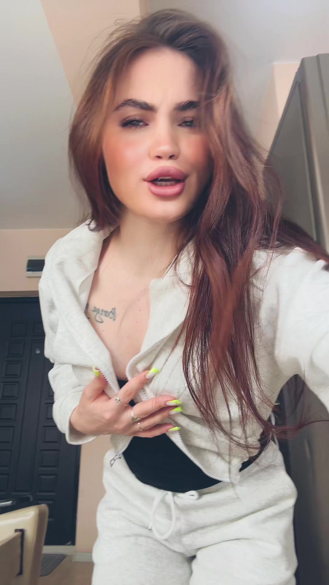 @Твоё дыхание 🥀