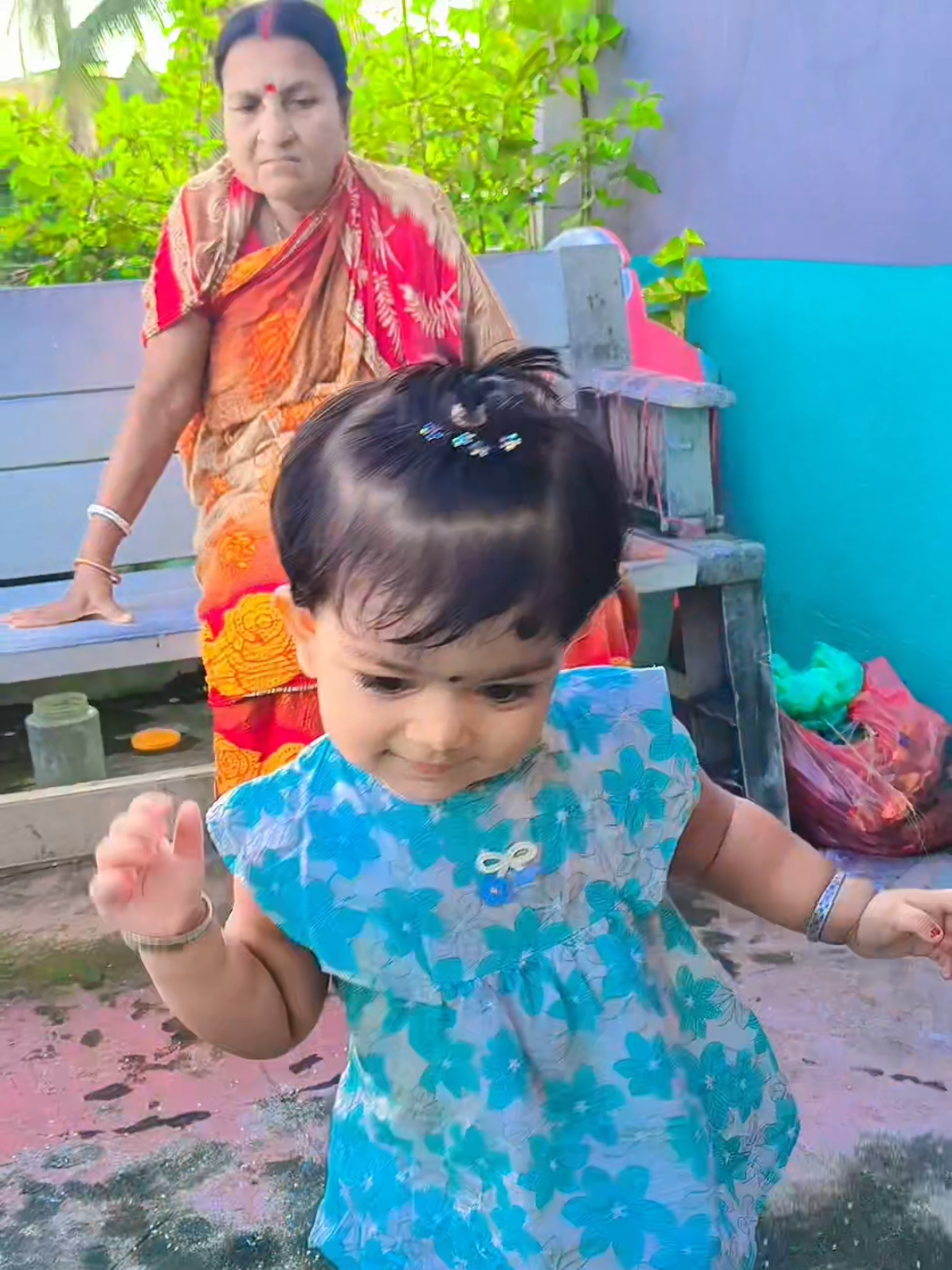 @Dipshikhaaritry