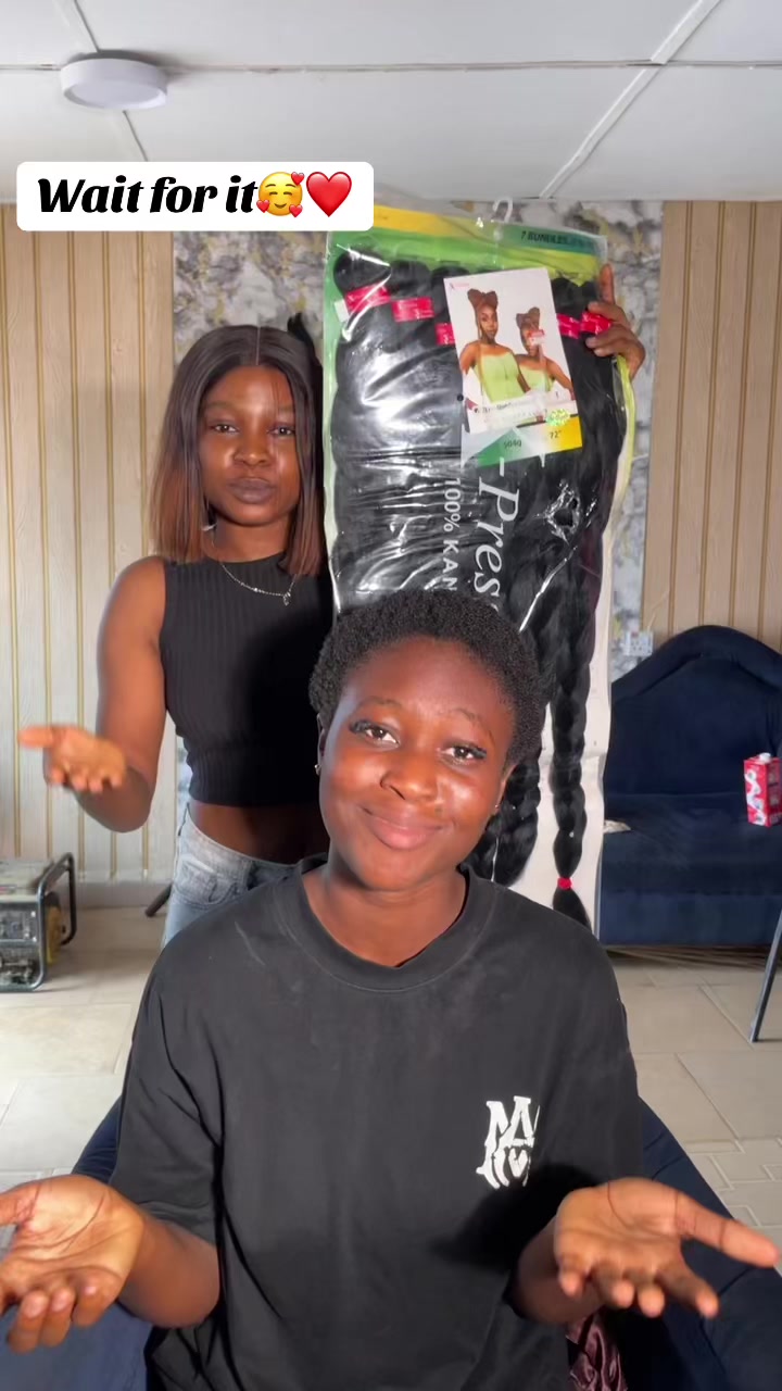 @Hairstylist in Ago iwoye( OOU)