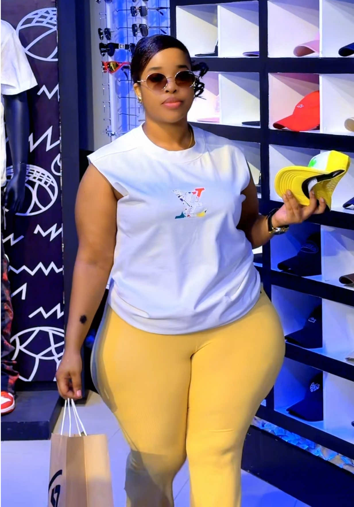 @Myra _myra_tz