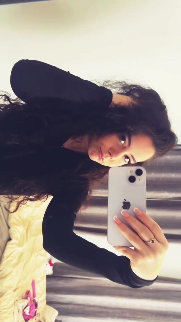 @Dina 💋