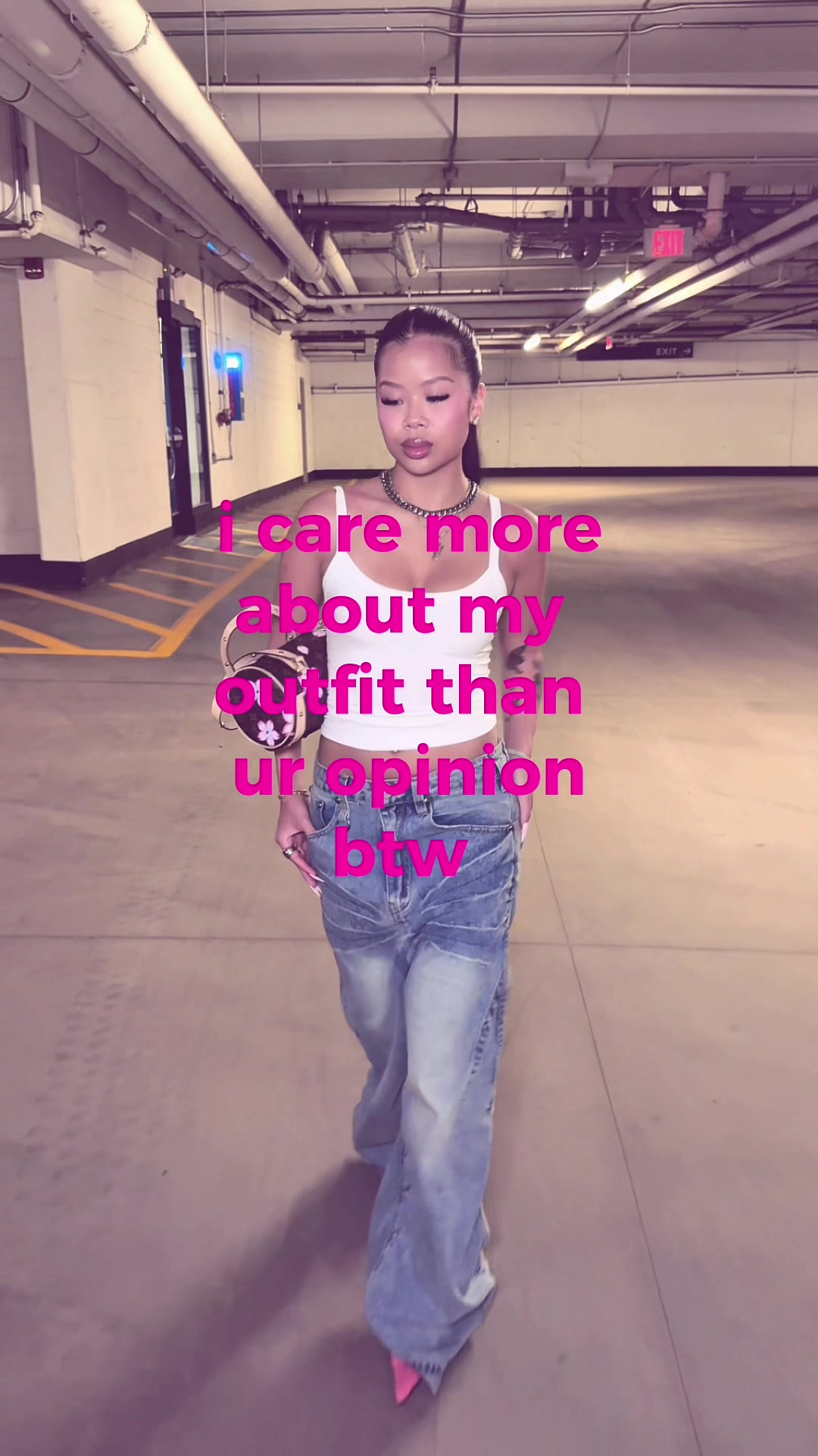 @VV$