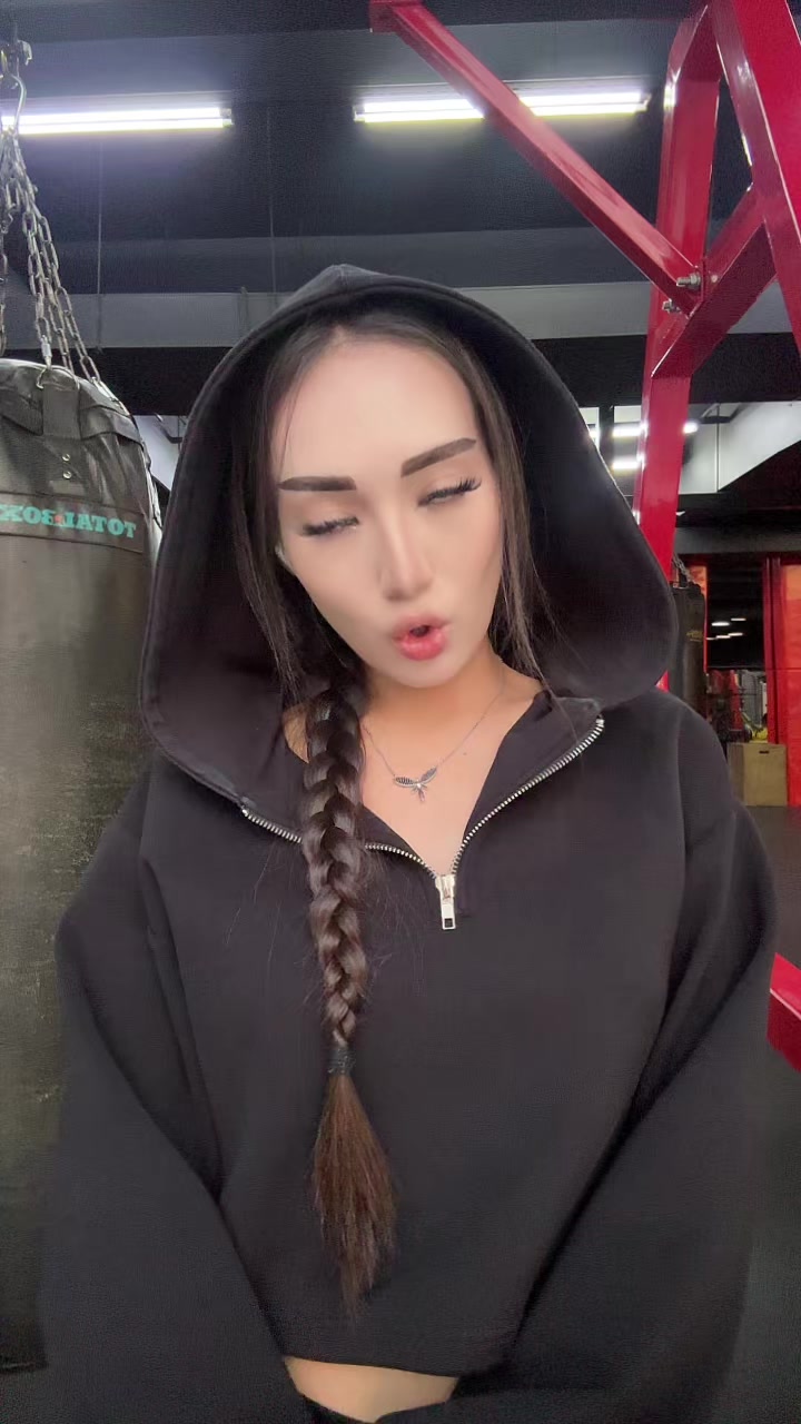 @777