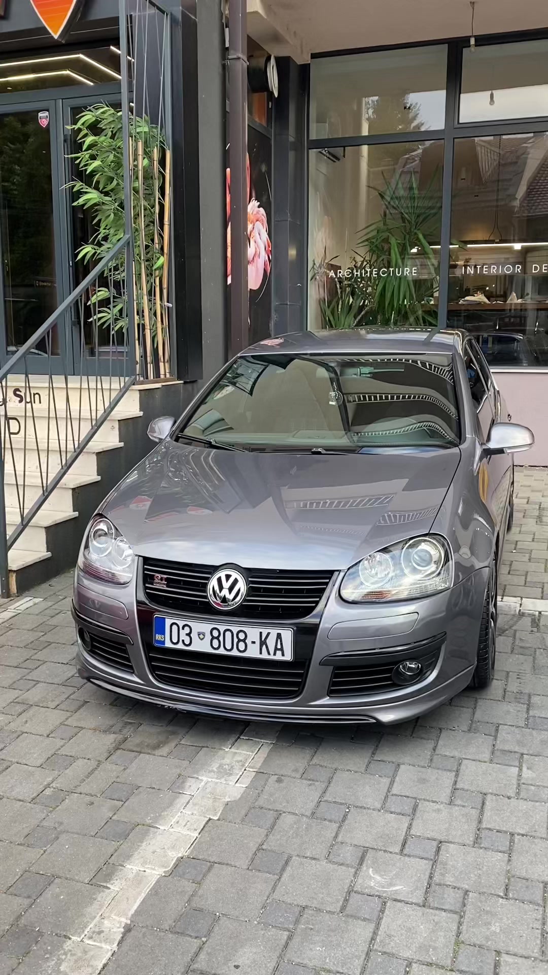 @AUTO-LARJE-TUKI