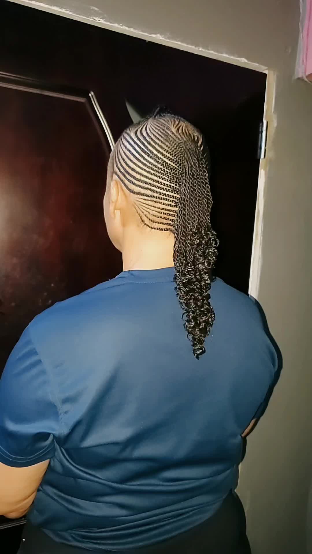 @Nesha's blessed hands🙌💇♀️