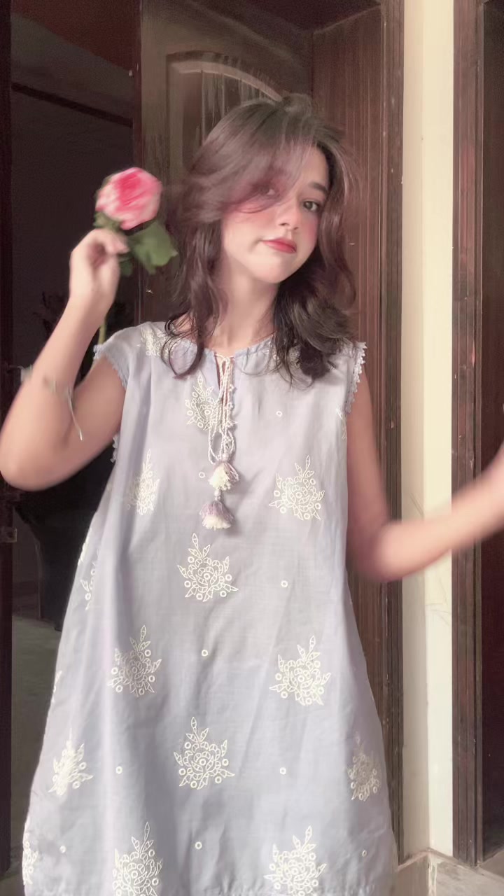 @Momielive_