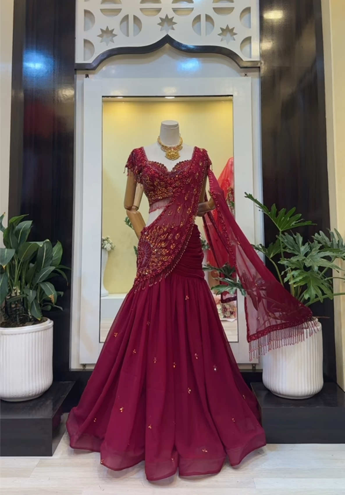 @R Square collection boutique