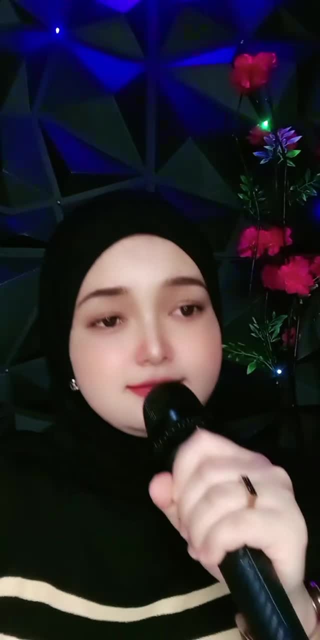 @Ce.amel13