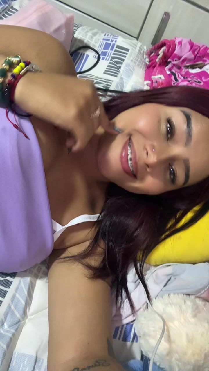 @Jessica🧡.!