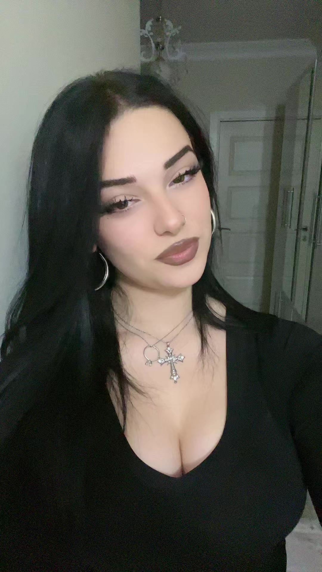 @user9393899393