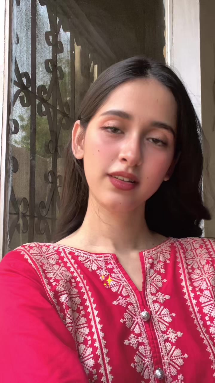 @🧜🏻♀️