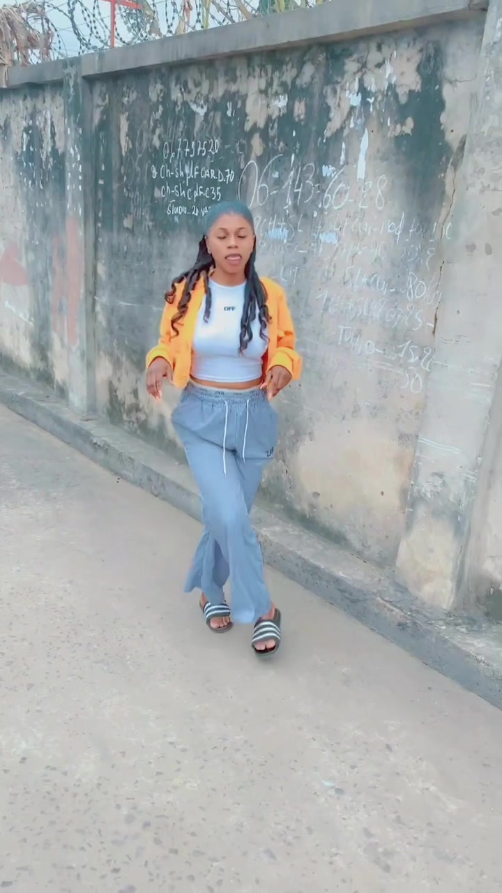 @Ruth okemi la star💋💝❤️