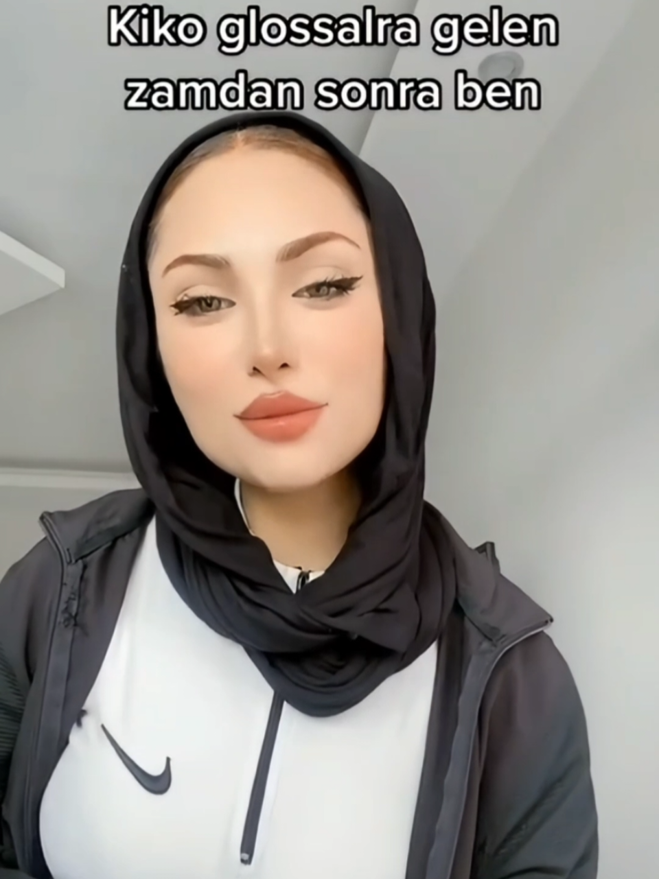 @Esra