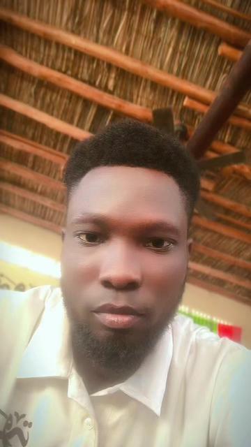 @EA7&ensp;depuis&ensp;Dubai&ensp;🇹🇬🇦🇪