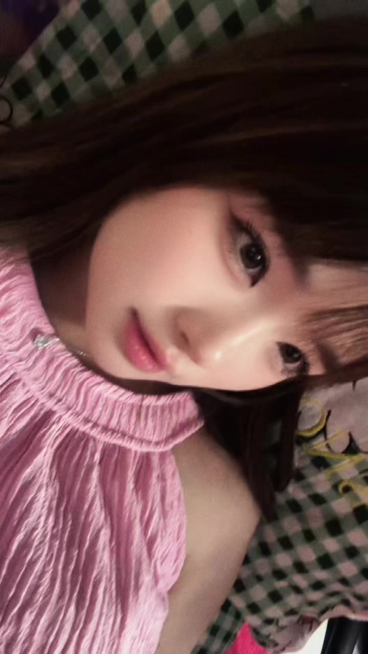 @_lyainhi