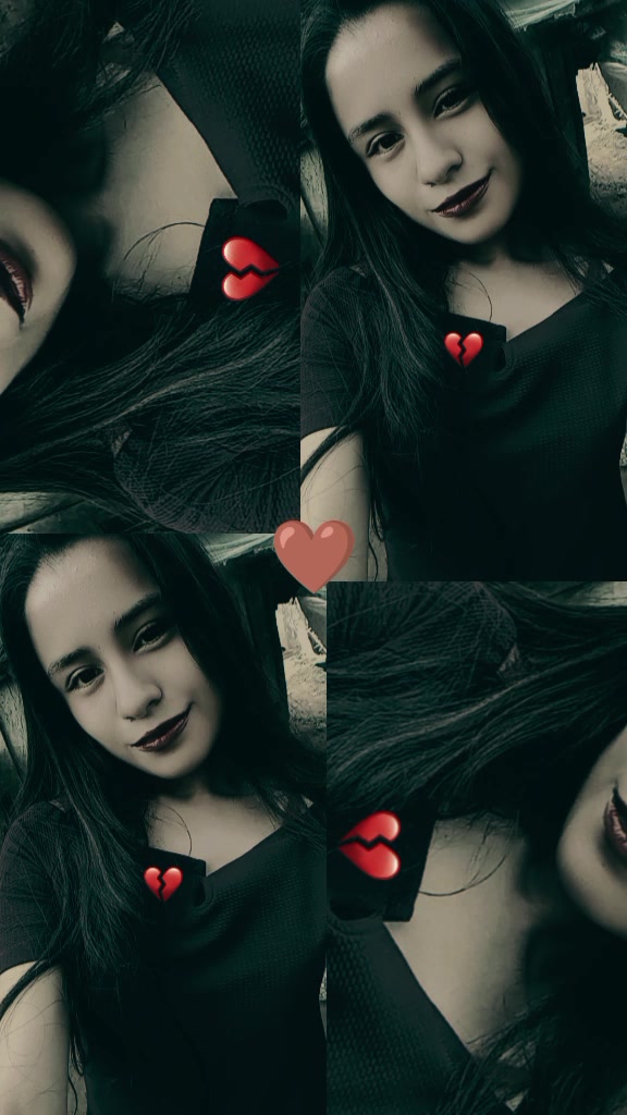 @❤️(Y&auml;zm&icirc;ń C.C )🔵