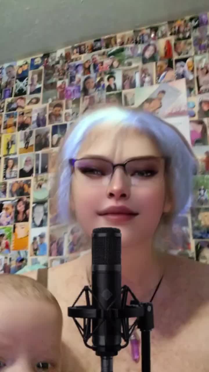 @🫶🫂tanktopqueen 🌹💜