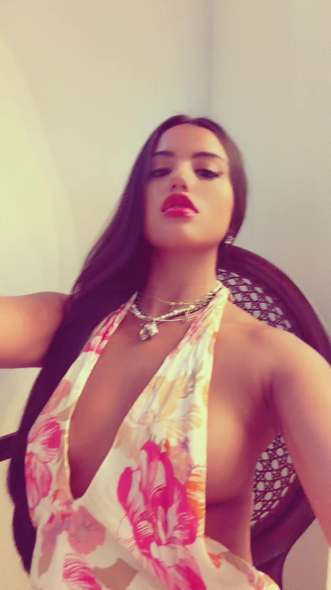 @Fía 🐰ྀི🗝️