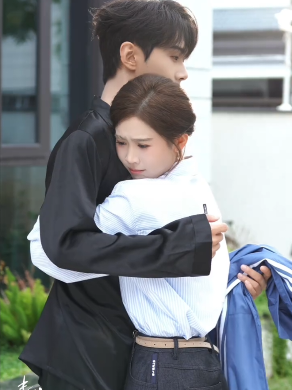 @𝐊ẹ𝐨 . 𝐁ô𝐧𝐠 . 𝐍𝐡ỏ ᥫᩣ
