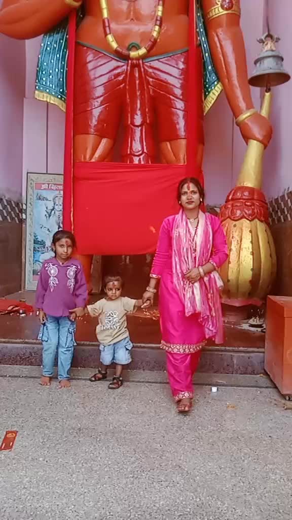 @Riya Thakur