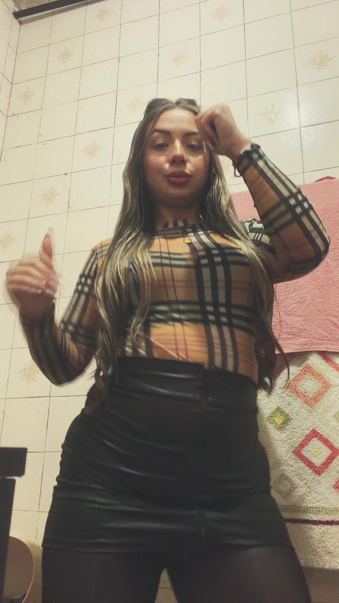 @mooraes.___
