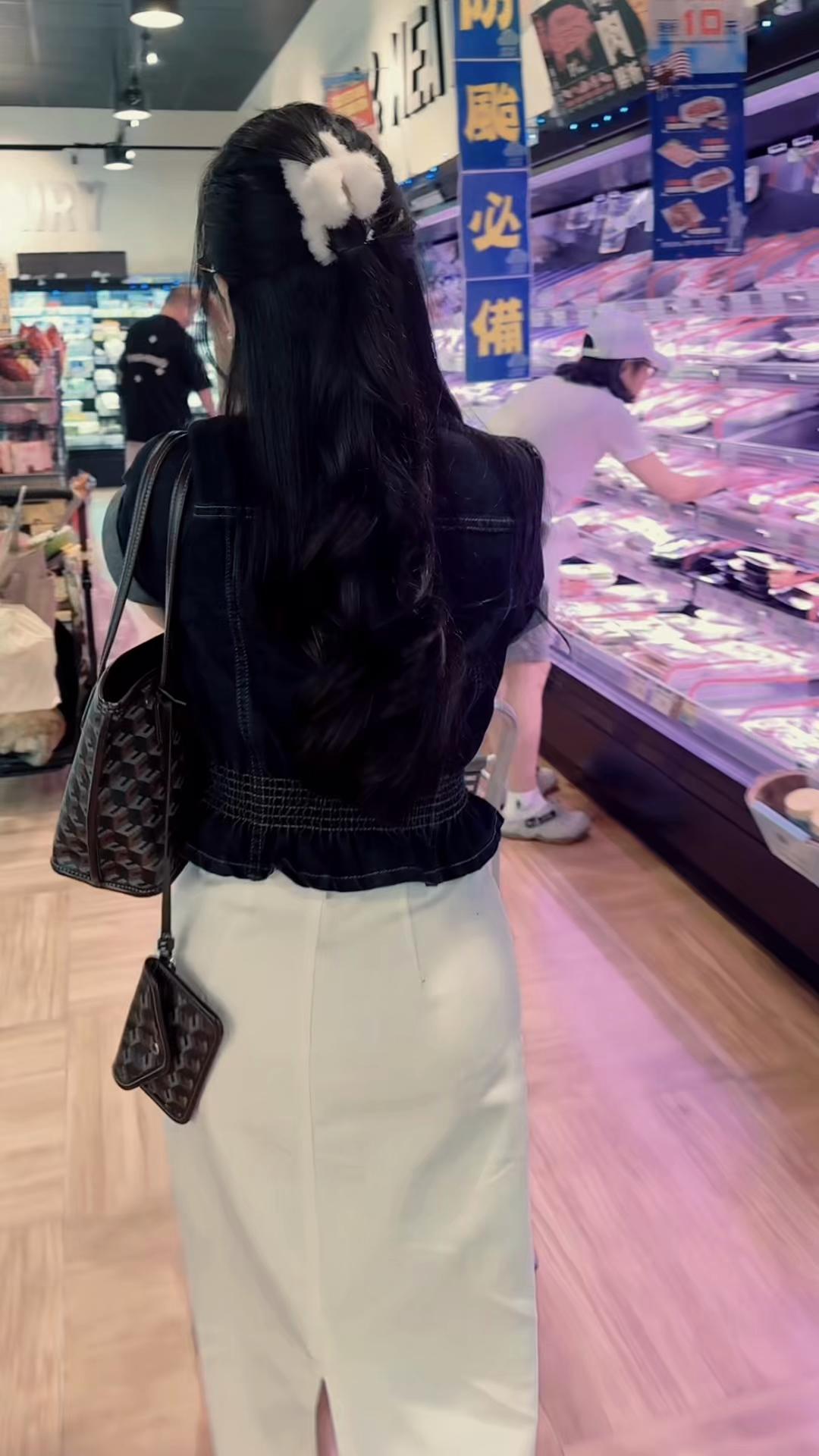 @𝓘𝓼𝓱 𝓔𝓵𝓮𝓪
