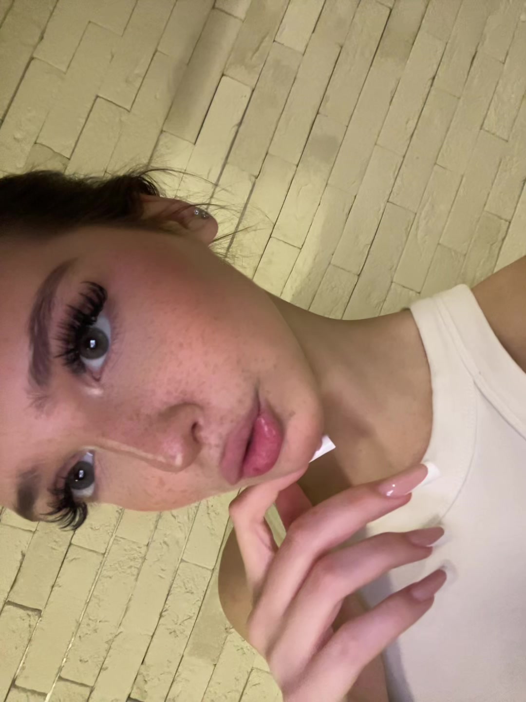@tanynsha1