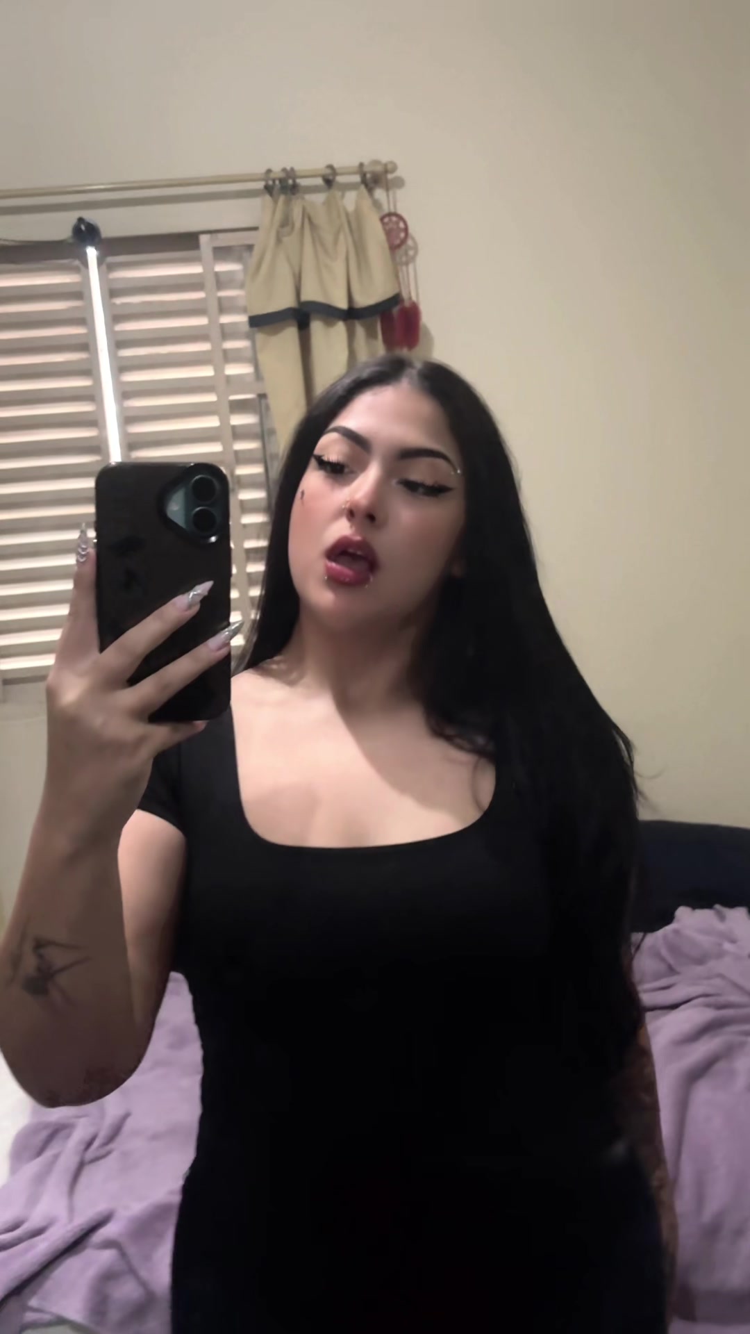 @Queen_darkness🖤🔪⛓