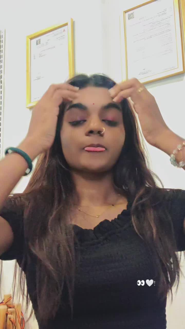 @أنيتا👀🤍🌙