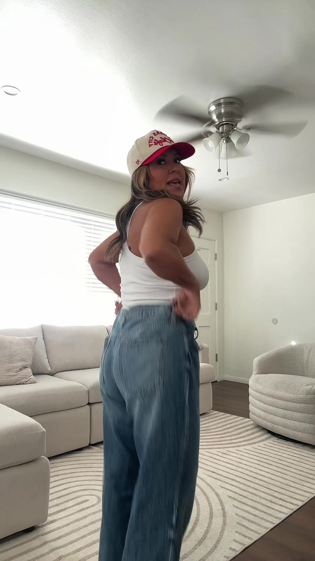 @ItsDeeAgain