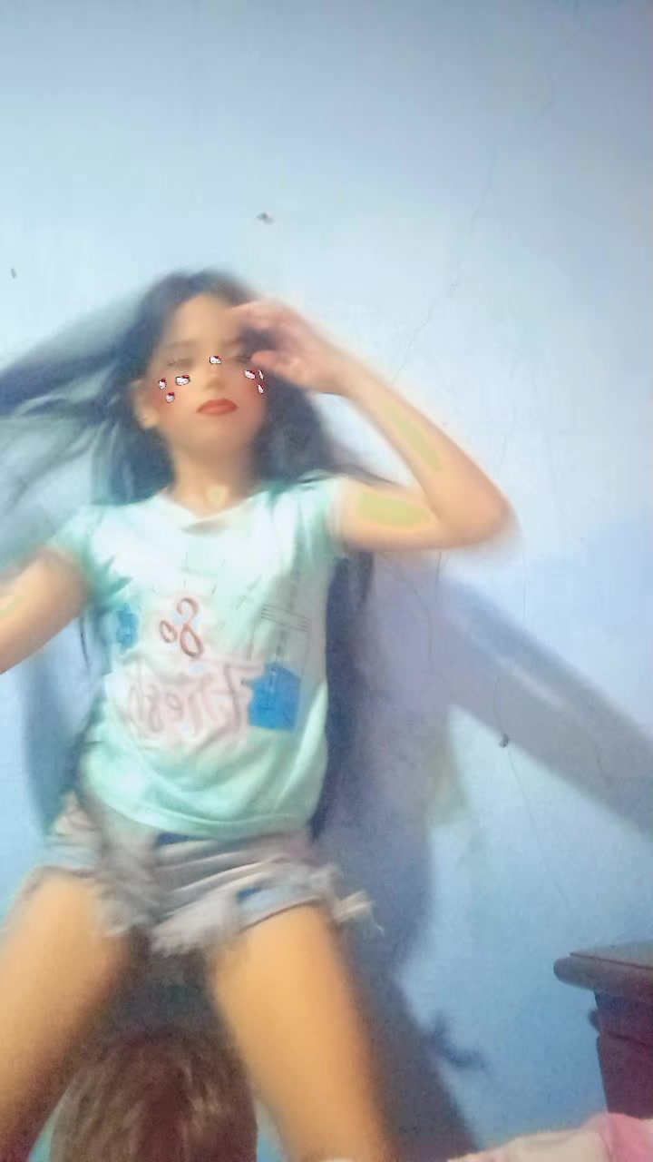 @SALO😍🥰