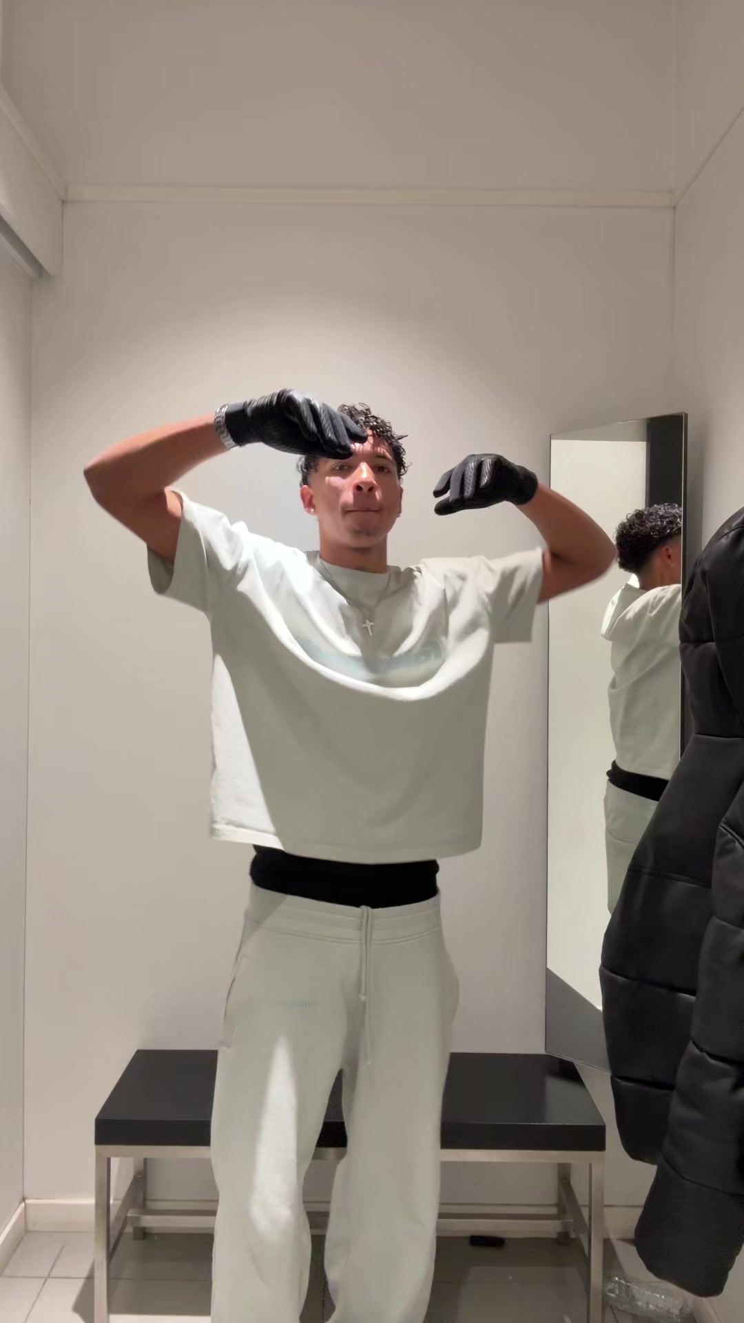 @Chrisss