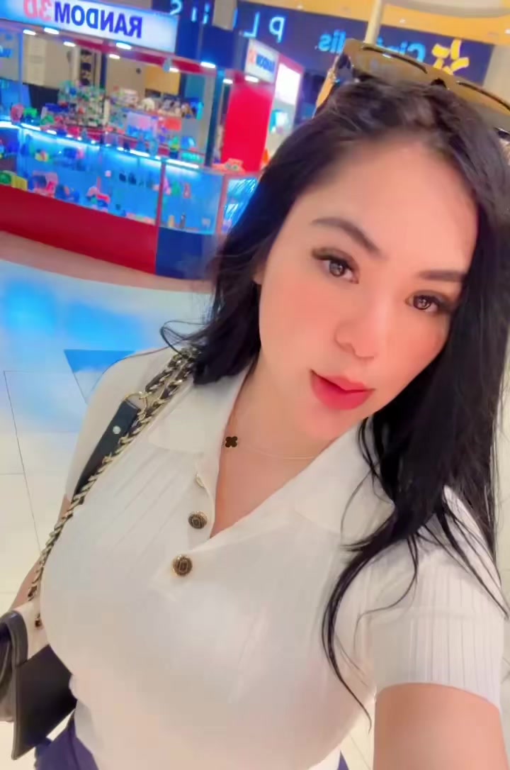 @Liliana De La Fuente,,,,,