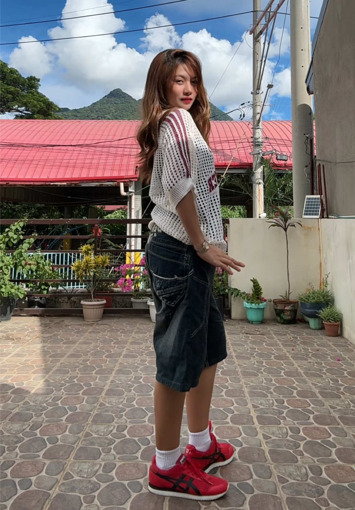 @umiilaw ang ngipin