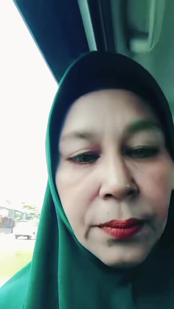 @🐊neneng Sulastri 42🐊