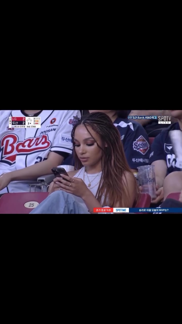 @Noelladiaz