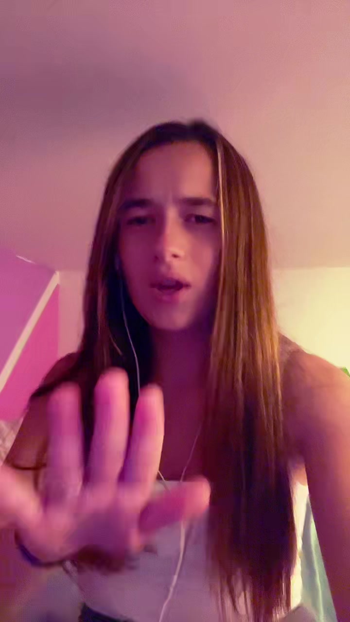 @Girl🤟🏻💁♀️