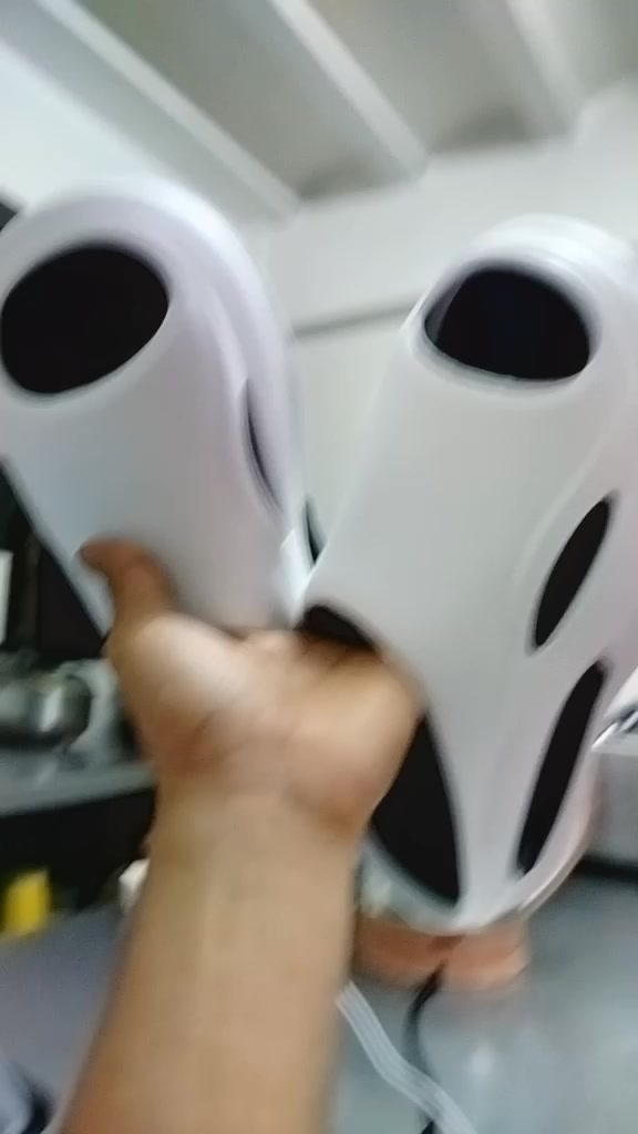 @Khai