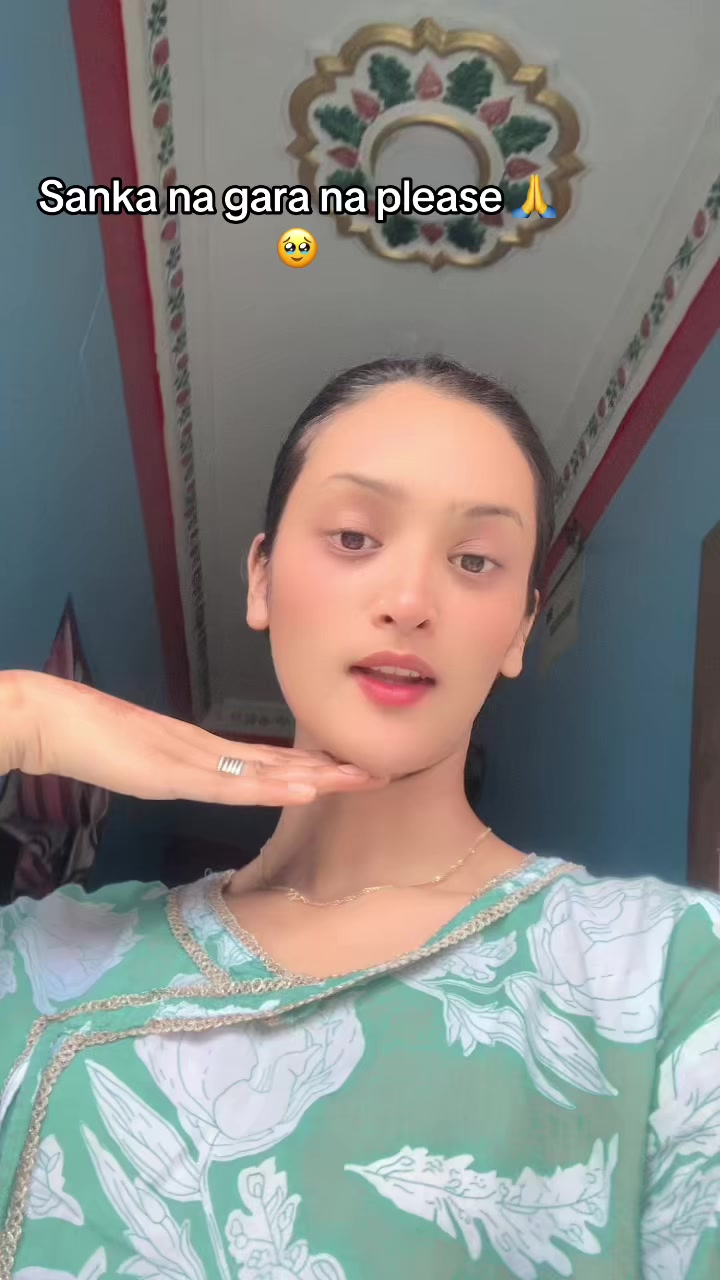 @ᥫ᭡ निशा 🫧🧿