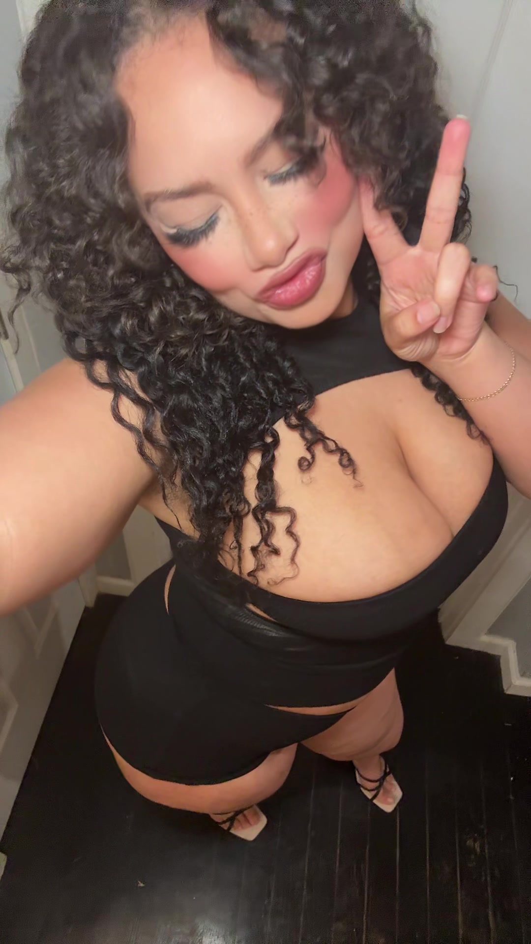 @Mia_posh