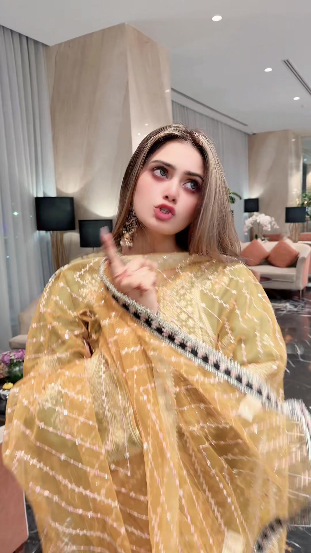 @Pretty Amna ❤️