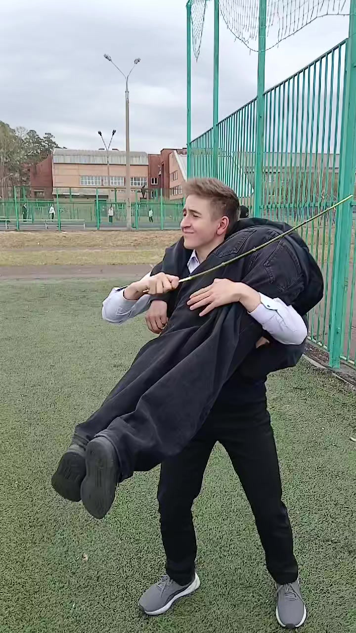 @detiku⁴²