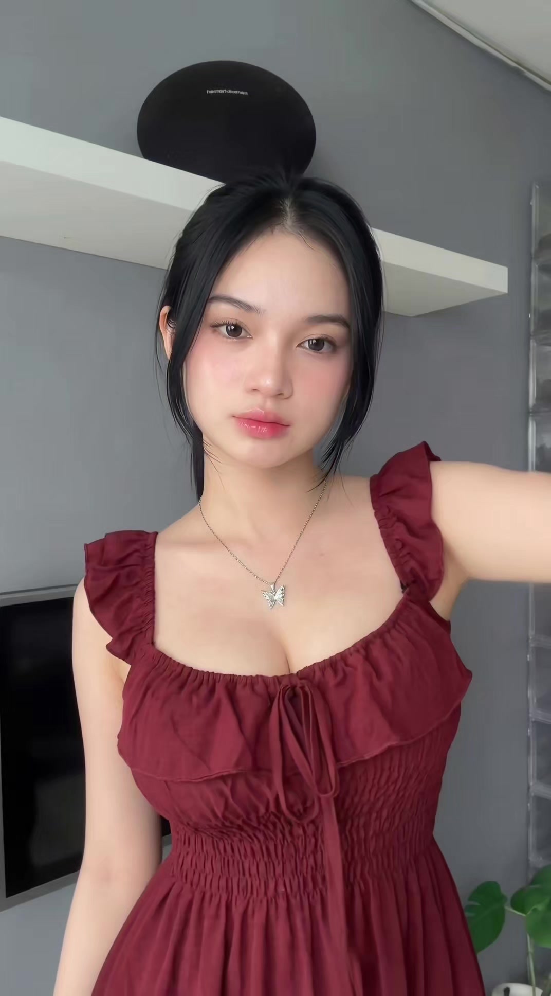 @flora0ne