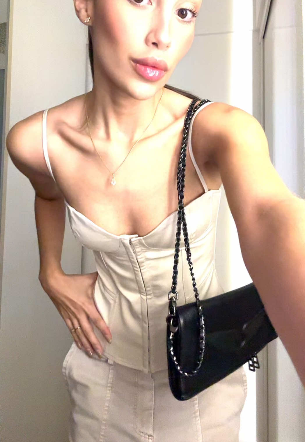 @isadorasalvatori