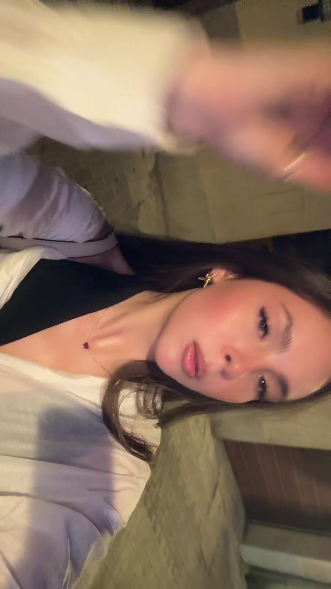 @moonsis